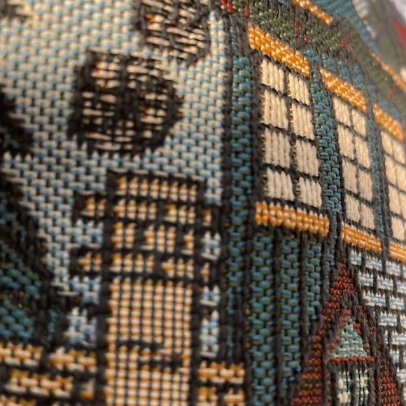 🌟Host  Pick🌟 DAKOTAH Tapestry Accent Town Village Scene Pillow - Picture 4 of 9